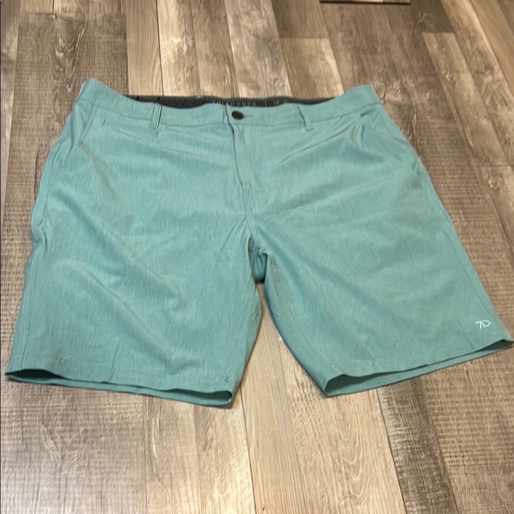 7‎ diamonds teal velocity performance short men’s size 38